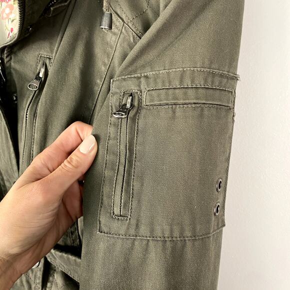 BNCI by Blanc Noir Quilted Utility Hoodie Jacket Small - Picture 6 of 7